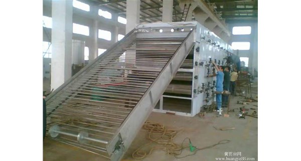 宏博網(wǎng)帶烘干機(jī)：高效節(jié)能，賦能多行業(yè)干燥新未來(lái)
